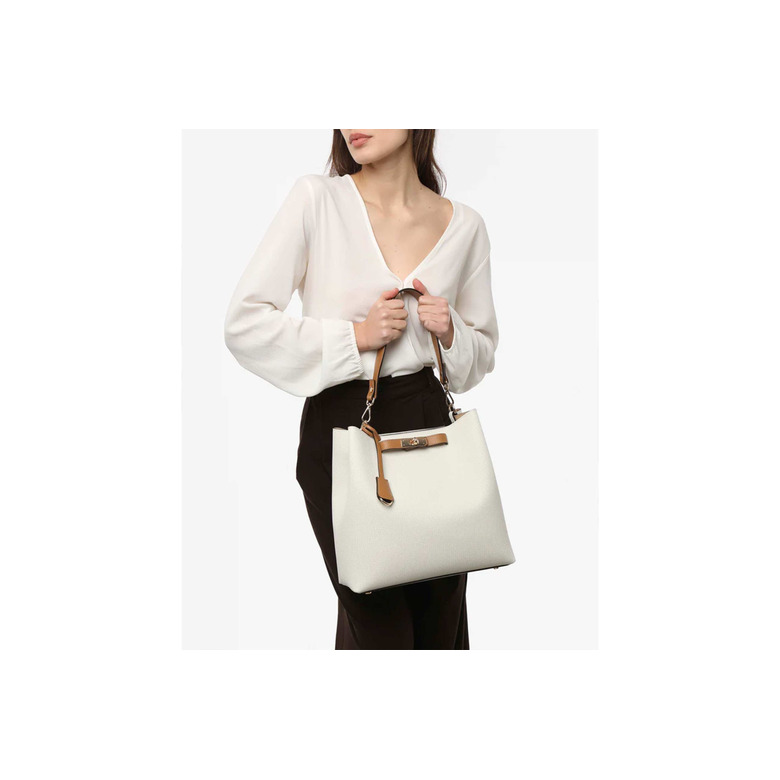 Carol J. shoulder bag ecru 4