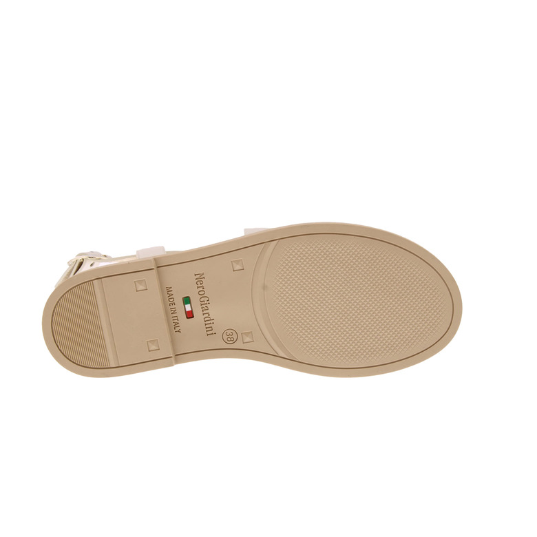 Nero Giardini sandals ecru 5