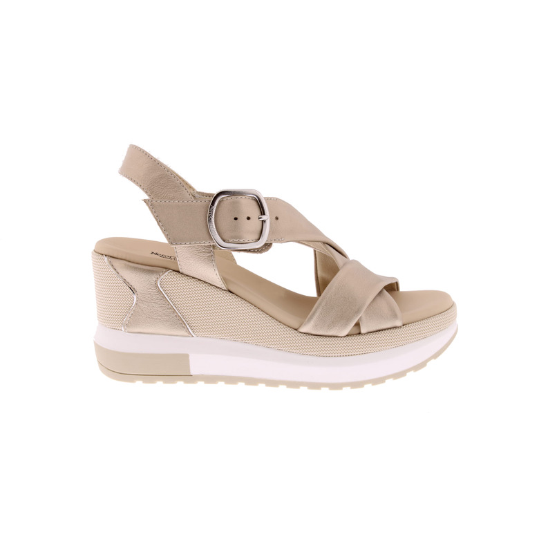 Nero Giardini sandals lightbrown 1