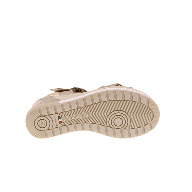 Nero Giardini sandals lightbrown 5