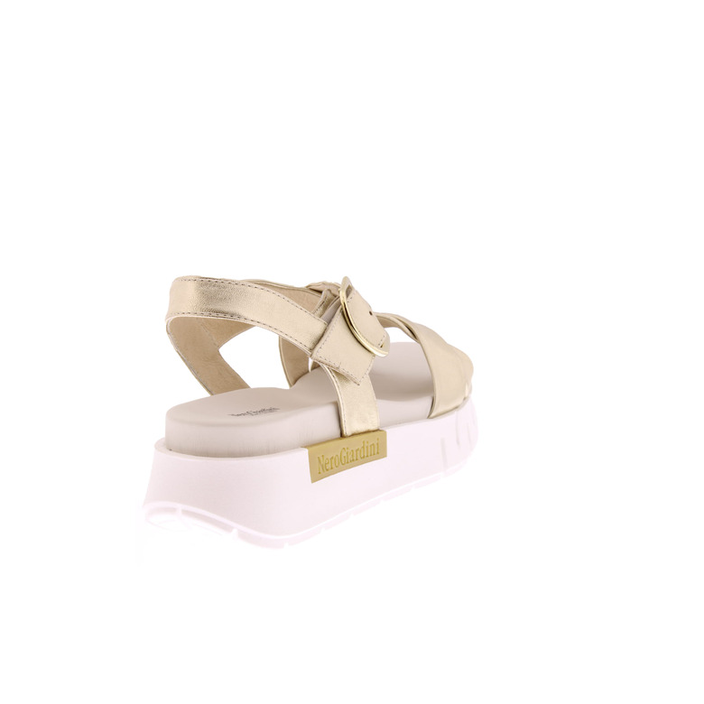 Nero Giardini sandals gold 4