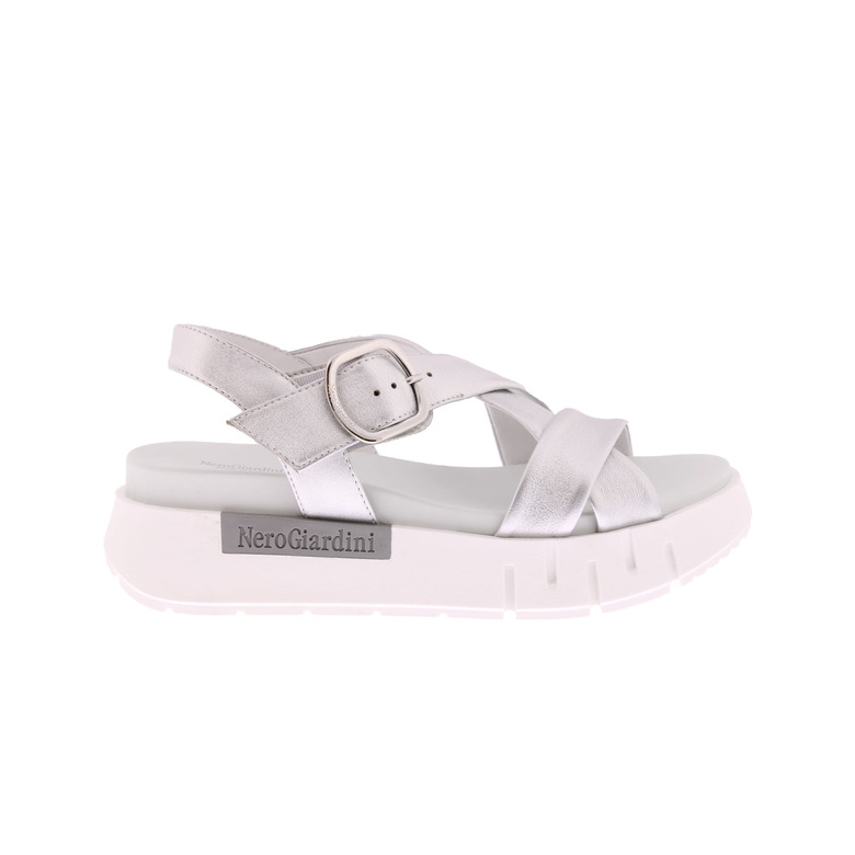 Nero Giardini sandals silver