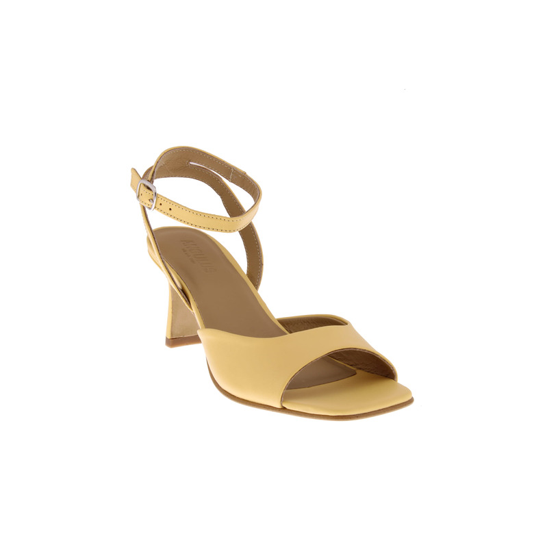 Angulus sandals yellow 2