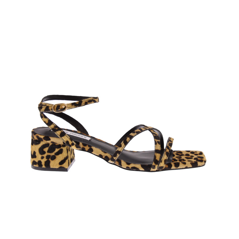 Steve Madden sandals brown