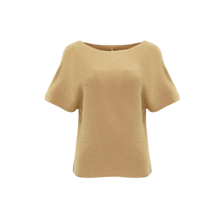 Liviana Conti trui camel