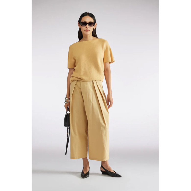 Liviana Conti trui camel 2