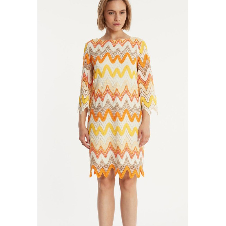 Ana Alcazar robe jaune 2