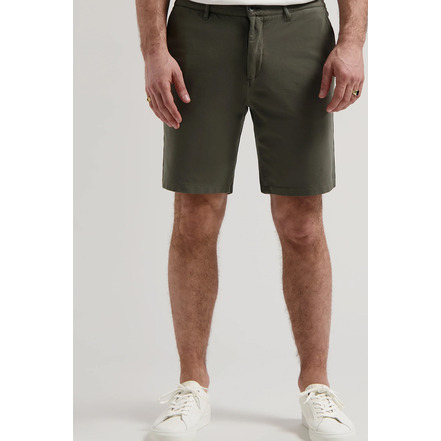 Dstrezzed short green