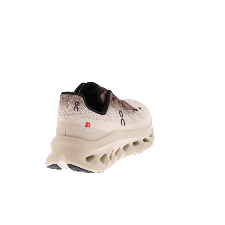 On Running sneakers lightbrown 4