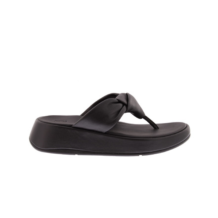 Fitflop thong slippers black