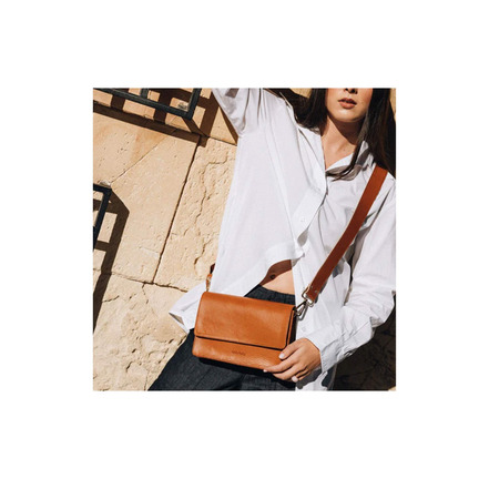 Ann Kurz crossbody brown