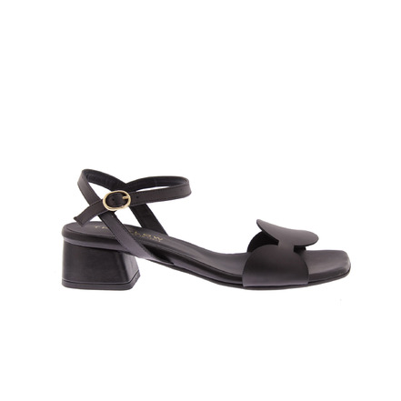 The Flow sandals black