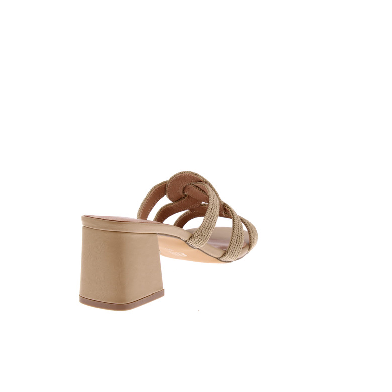 Bibi Lou thong slippers camel 4