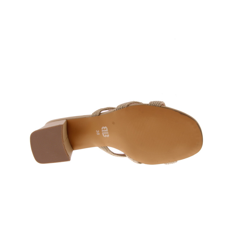 Bibi Lou thong slippers camel 5