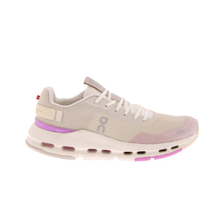 On Running sneakers ecru