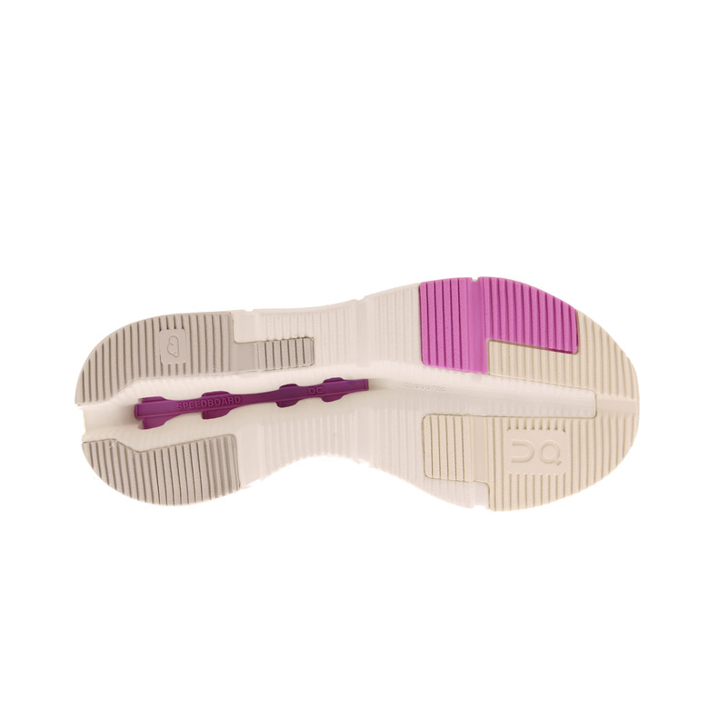 On Running sneakers ecru 5