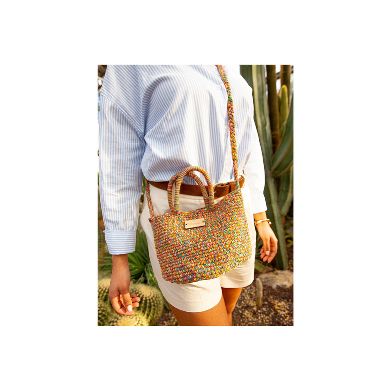 Woomen Vegan handbag multicolor 4
