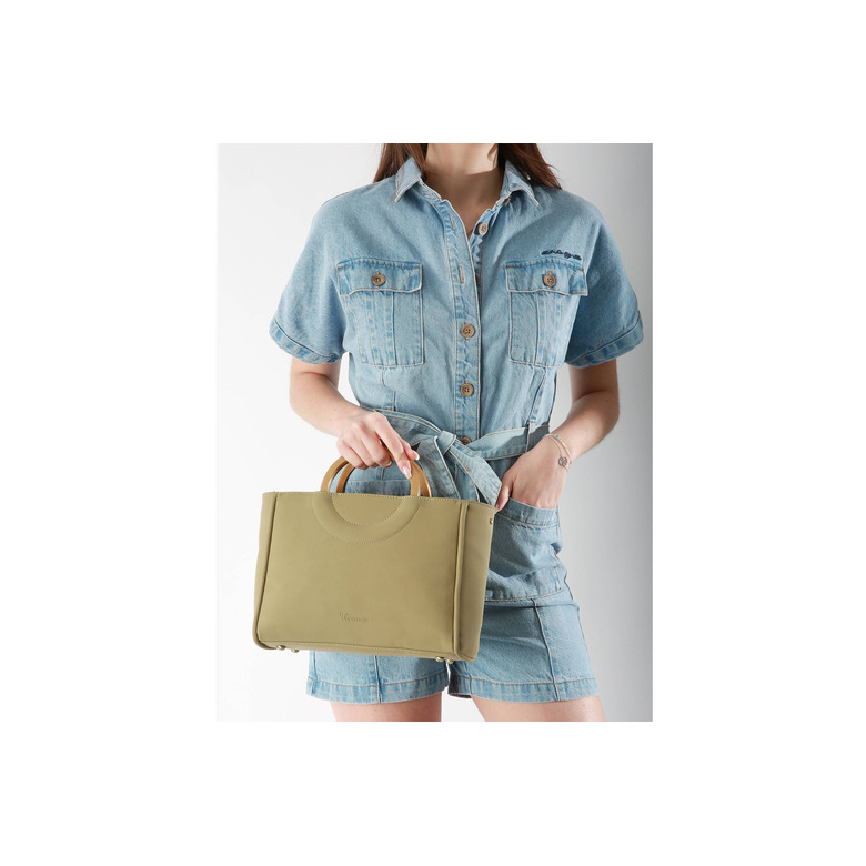 Woomen Vegan handbag green 4