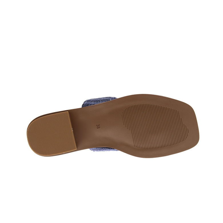 Noa Harmon tongs bleu 5