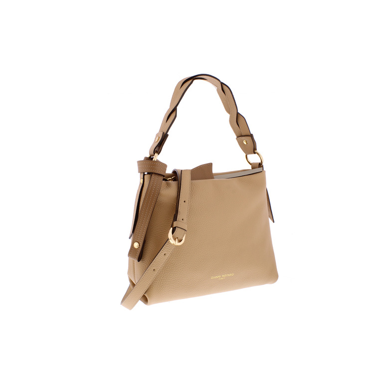 Carol J. schoudertas camel 2