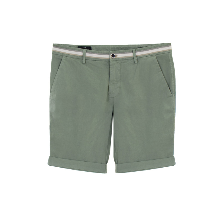 Mason's short green