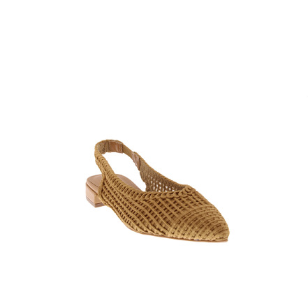 Valentina slingbacks camel