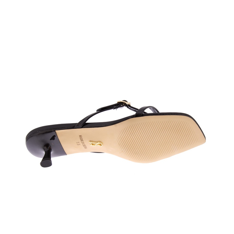 Steve Madden sandals black 5