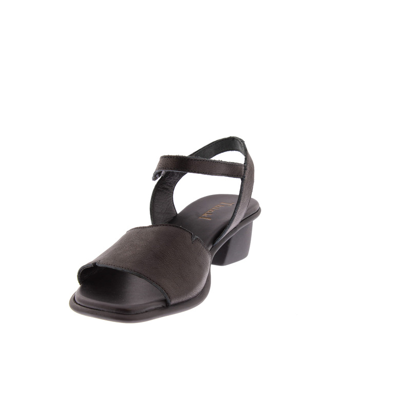 Think! sandalen schwarz 3
