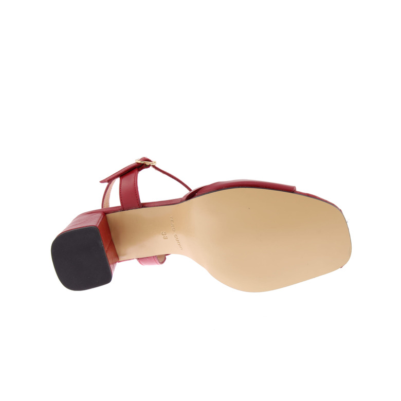 Triver Flight sandals red 5