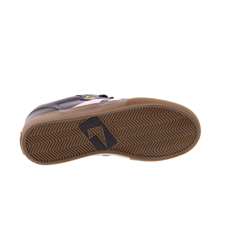 Globe sneakers black 5