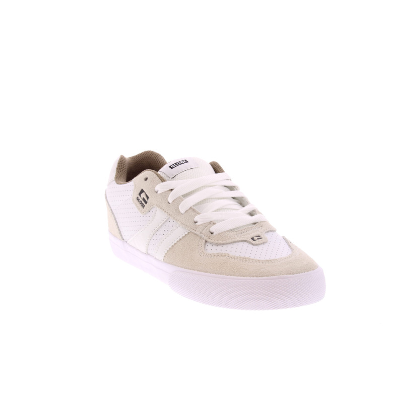 Globe sneakers white 2