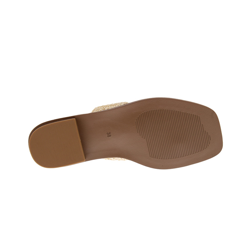 Noa Harmon tongs or 5