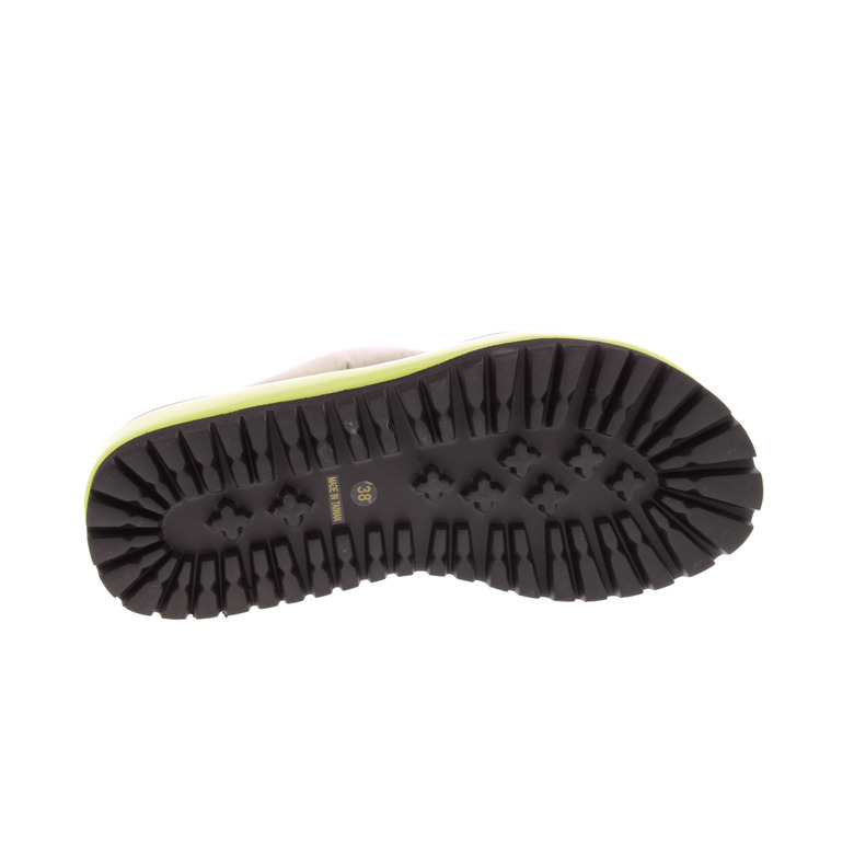 All Black thong slippers ecru 5