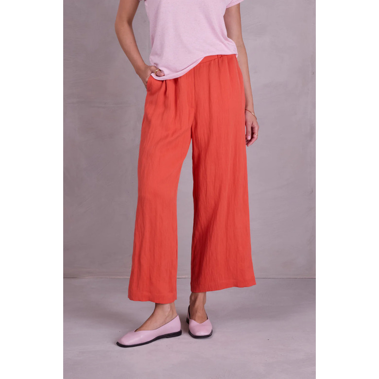 Nathalie Vleeschouwer broek oranje 2