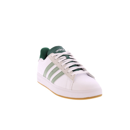 Adidas sneakers white