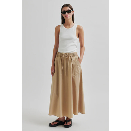 Second Female rok camel