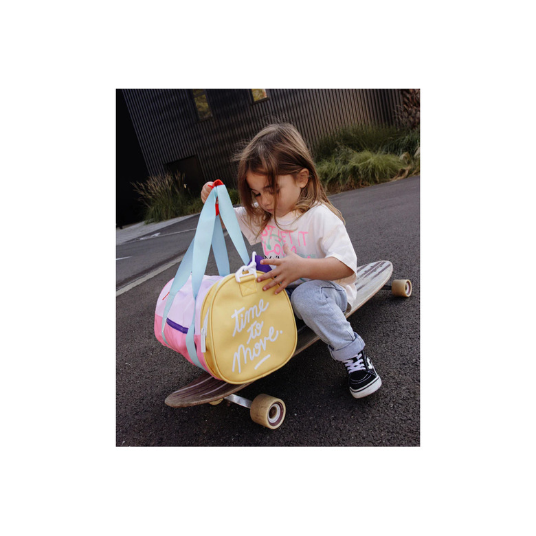 Hello Hossy travel bag pink 4
