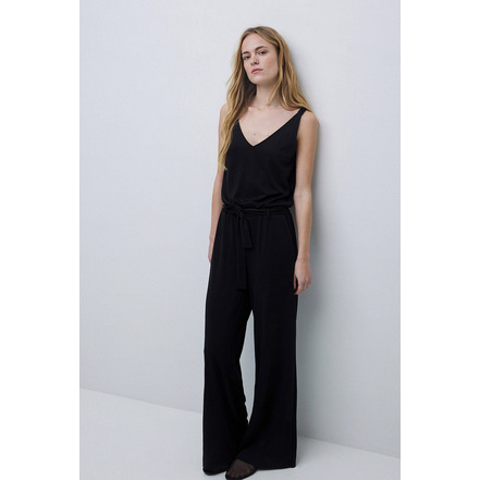 Yerse jumpsuit black