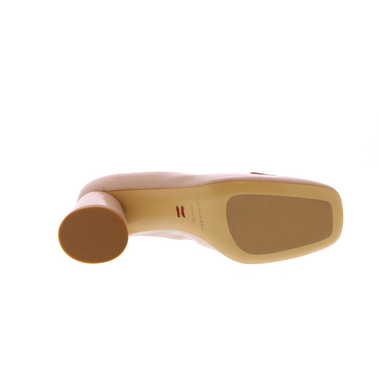 Halmanera moccasins nude 5