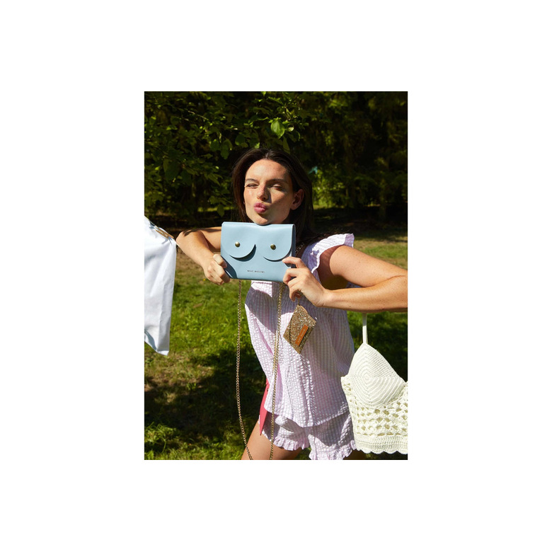 Marie Martens crossbody licht blauw 3