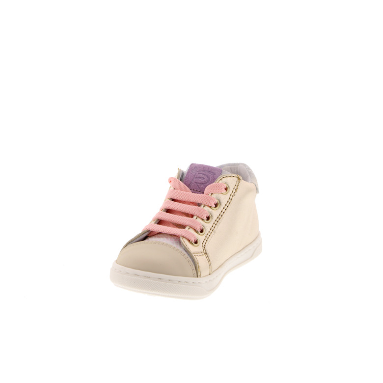 Fr veterschoenen goud 3