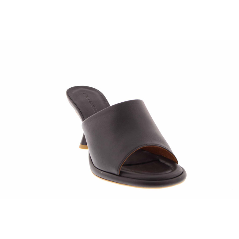 Angel Alarcon slippers zwart 2