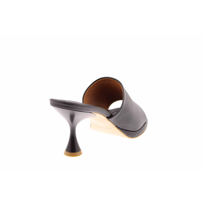 Angel Alarcon slippers zwart 4