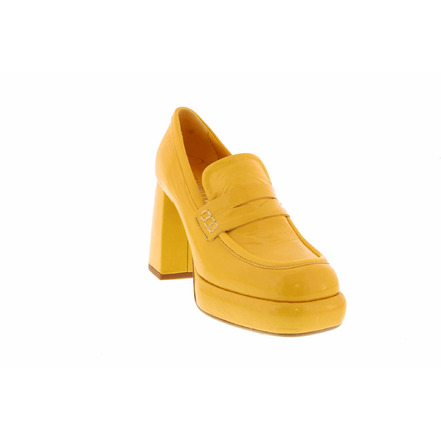 Curiosite mocassins geel