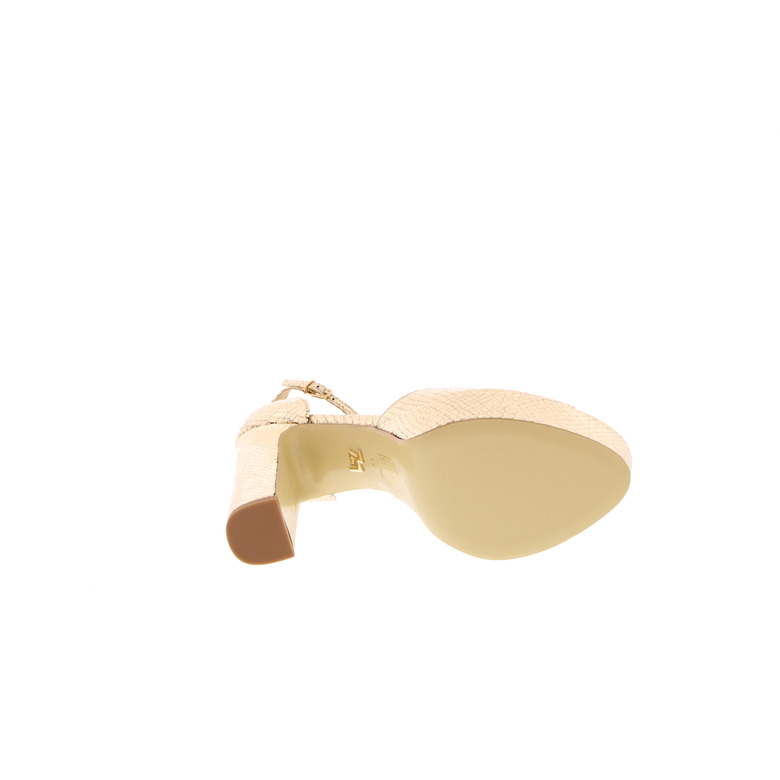 Lola Cruz sandalen goud 5