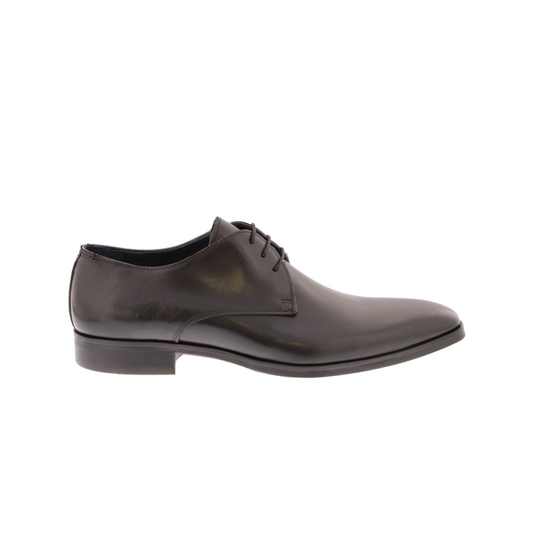Tavares lage schoenen zwart