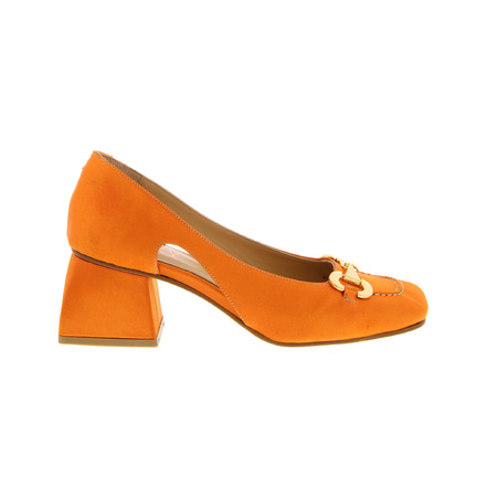 Pixy pumps orange