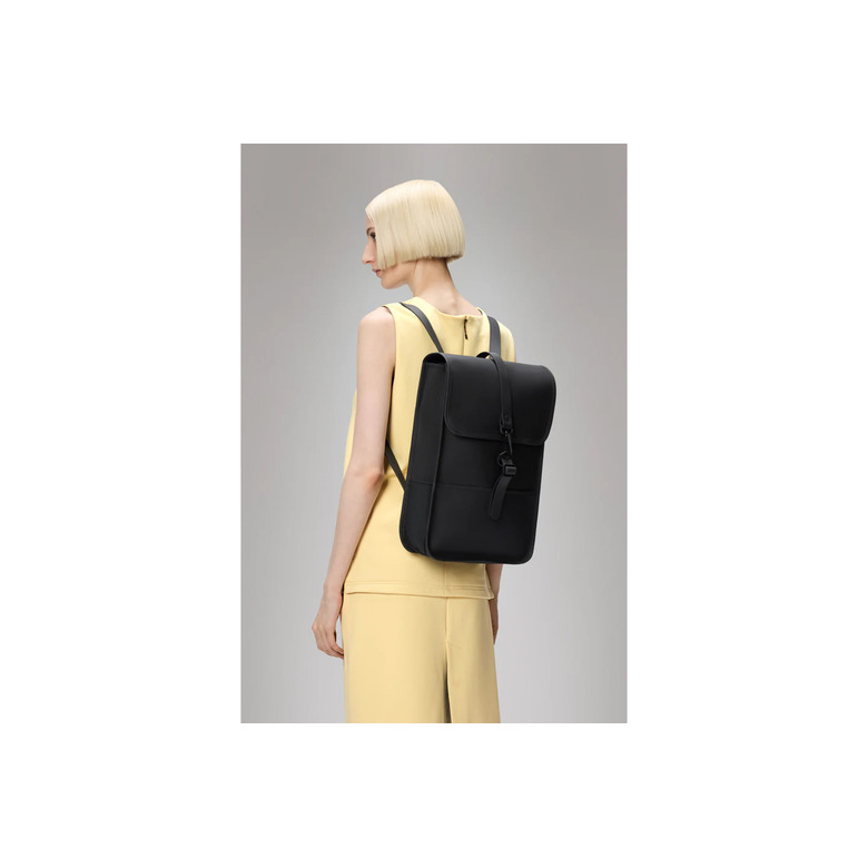 Rains backpack black 4