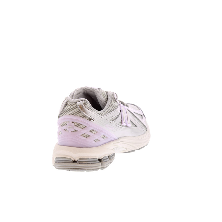 New Balance sneakers silver 4