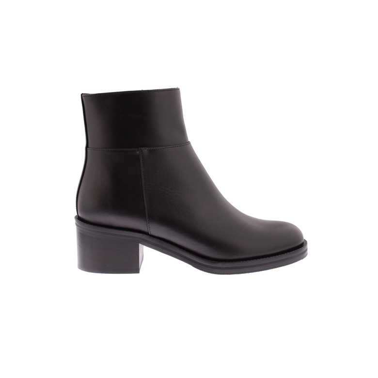 Atelier Content ankle boots black